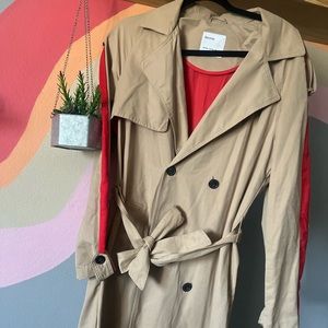 Bershka Inspirational Trenchcoat